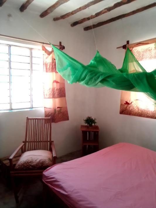 Bibi Mrembo Guesthouse Pingwe Exterior foto