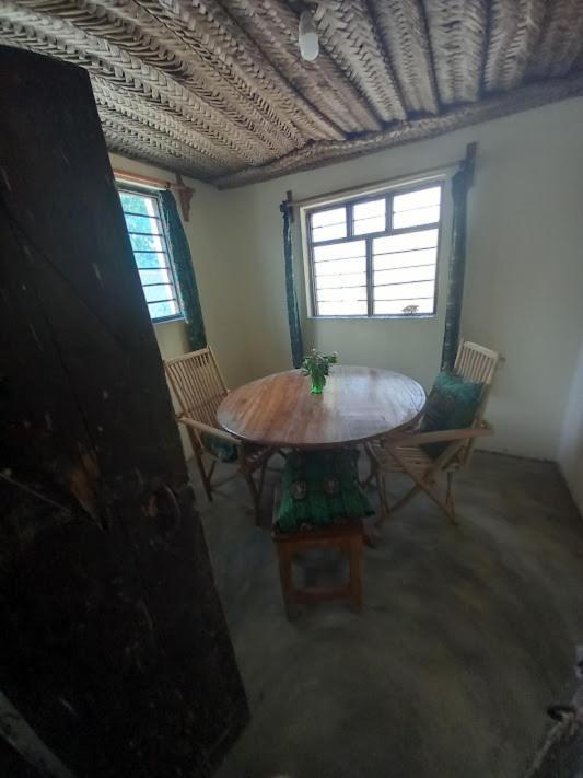 Bibi Mrembo Guesthouse Pingwe Exterior foto